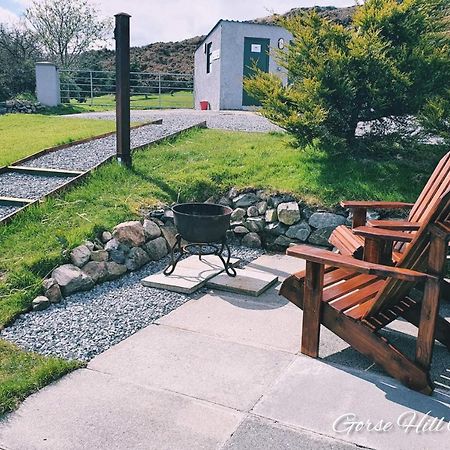 Gorse Hill Glamping Hotel Нюкасъл Екстериор снимка